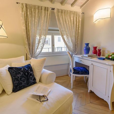 Palazzo Della Stufa Residenza D'Epoca Bed & Breakfast Florenţa Exterior foto