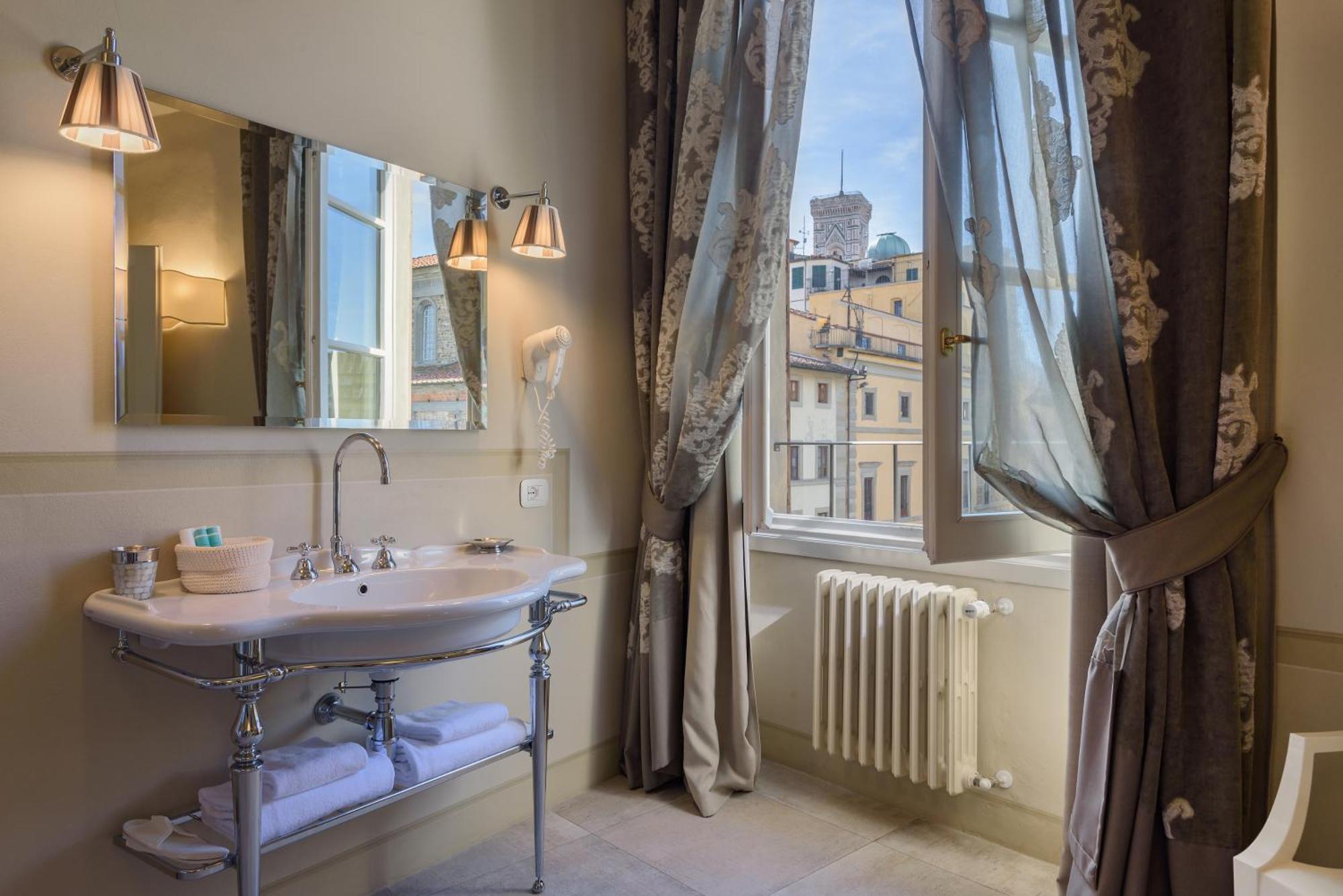 Palazzo Della Stufa Residenza D'Epoca Bed & Breakfast Florenţa Exterior foto
